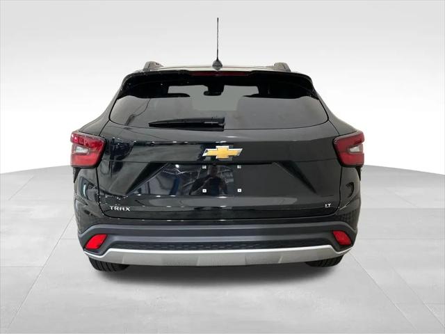 2024 Chevrolet Trax FWD LT