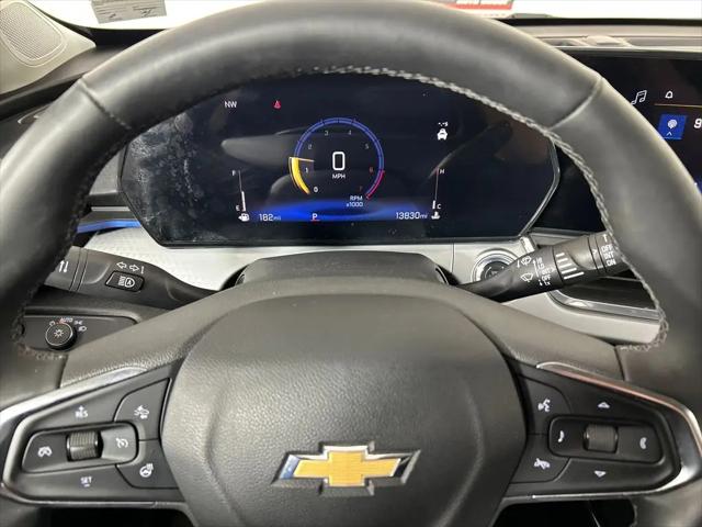 2024 Chevrolet Trax FWD LT