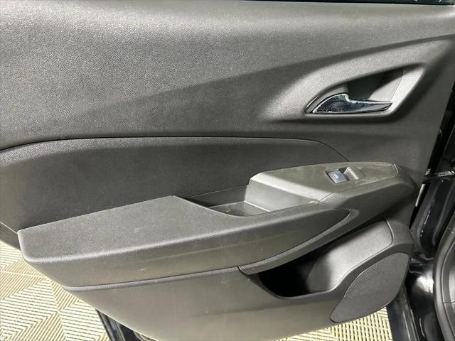 2024 Chevrolet Trax FWD LT