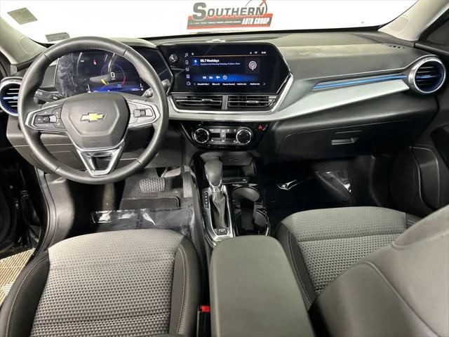 2024 Chevrolet Trax FWD LT
