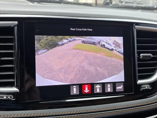 2022 Chrysler Pacifica Hybrid Pinnacle