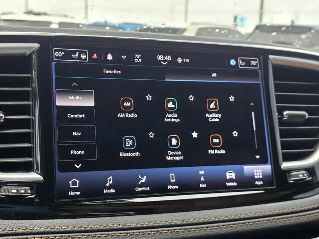 2022 Chrysler Pacifica Hybrid Pinnacle