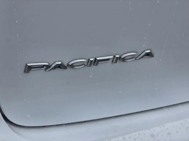 2022 Chrysler Pacifica Hybrid Pinnacle