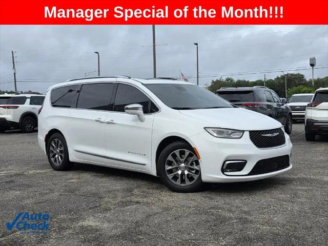 2022 Chrysler Pacifica Hybrid Pinnacle