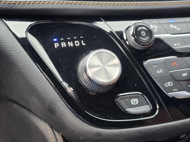 2022 Chrysler Pacifica Hybrid Pinnacle