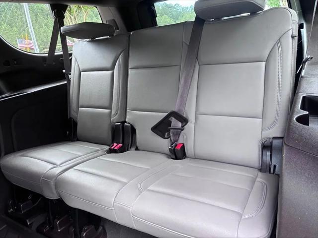 2022 Chevrolet Suburban 4WD Z71