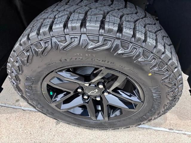 2026 Chevrolet Silverado 1500 4WD Crew Cab Short Bed LT Trail Boss