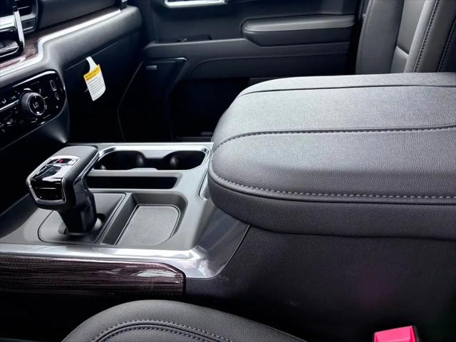 2026 Chevrolet Silverado 1500 4WD Crew Cab Short Bed LT Trail Boss
