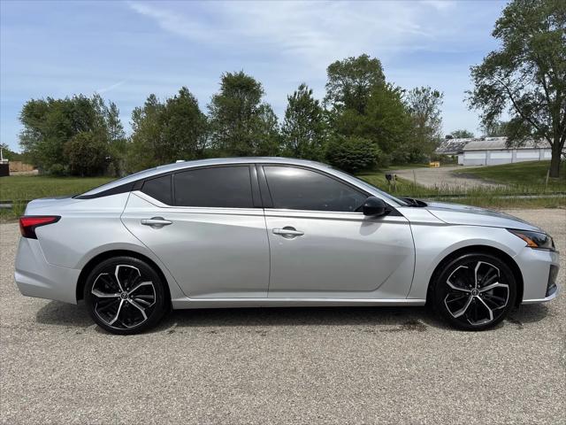 2024 Nissan Altima SR FWD