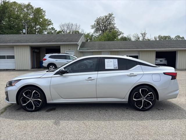 2024 Nissan Altima SR FWD