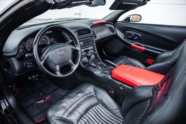 2001 Chevrolet Corvette Base