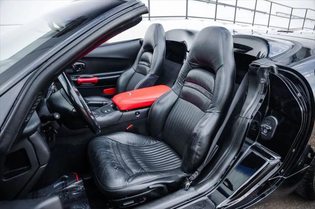 2001 Chevrolet Corvette Base