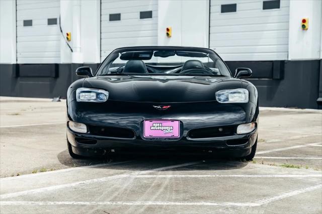 2001 Chevrolet Corvette Base