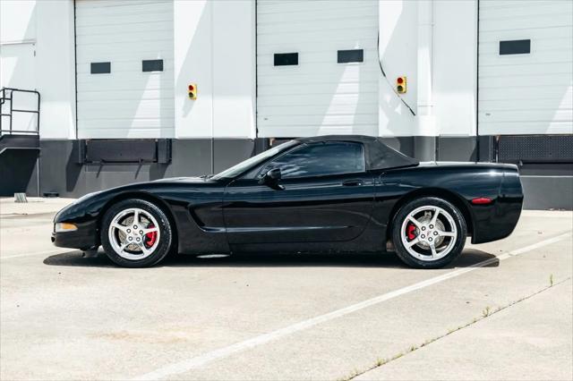 2001 Chevrolet Corvette Base