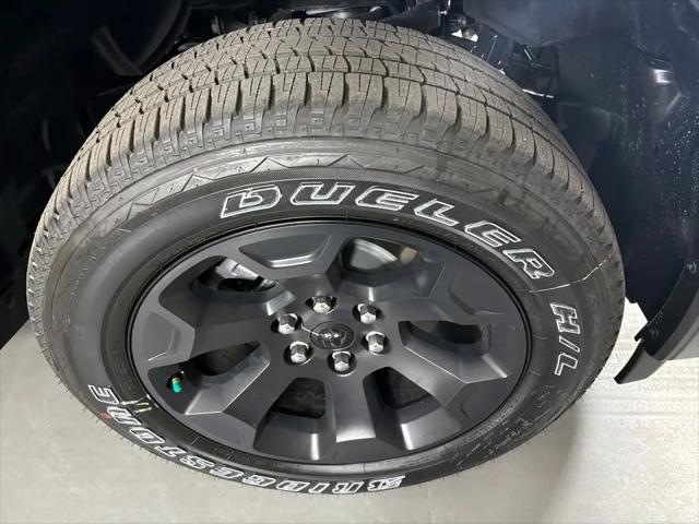 2026 Ram 1500 Express Crew Cab 4x4 57 Box
