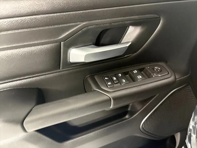 2026 Ram 1500 Express Crew Cab 4x4 57 Box