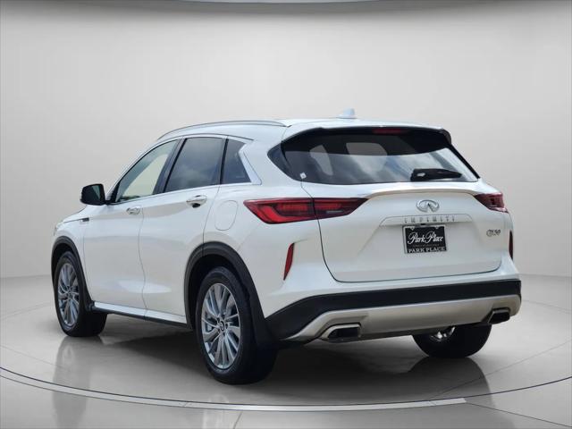 2023 INFINITI QX50 LUXE