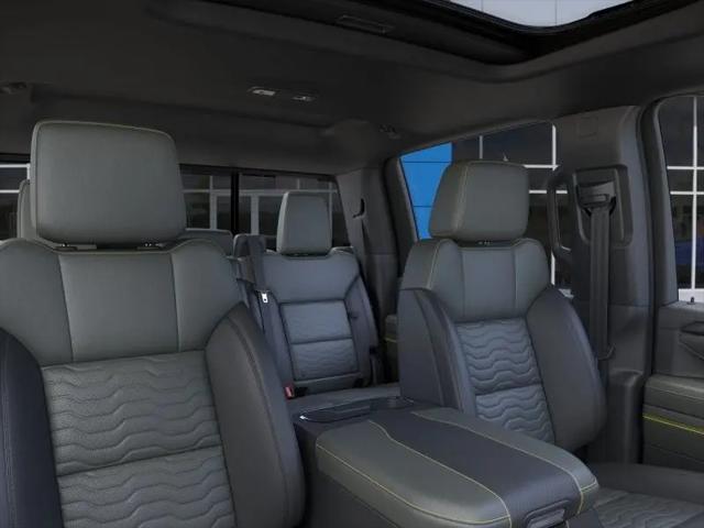 2026 Chevrolet Silverado 2500HD Crew Cab, Standard Bed, XR2, 4WD
