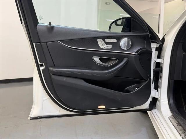 2019 Mercedes-Benz E-CLASS E 300 4MATIC