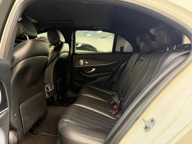 2019 Mercedes-Benz E-CLASS E 300 4MATIC