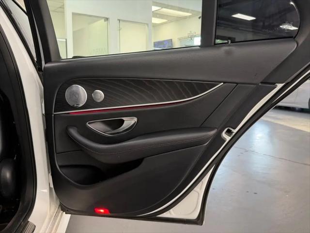 2019 Mercedes-Benz E-CLASS E 300 4MATIC