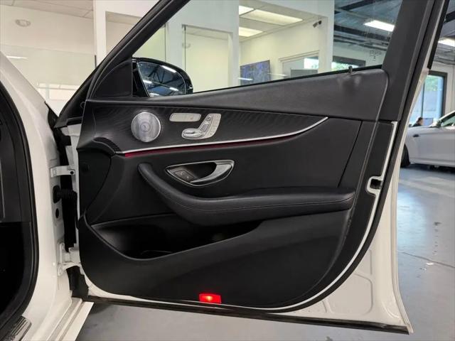 2019 Mercedes-Benz E-CLASS E 300 4MATIC