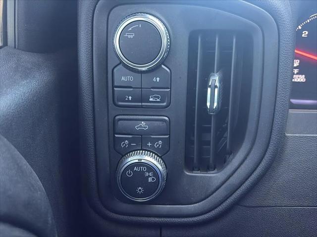 2023 GMC Sierra 1500 4WD Crew Cab Short Box Pro