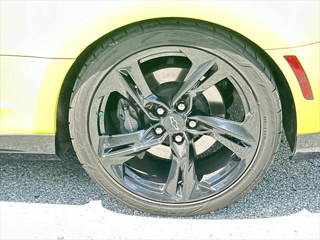 2021 Chevrolet Camaro RWD Coupe 2SS