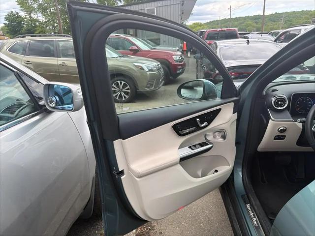 2025 Mercedes-Benz GLC 350e 4MATIC