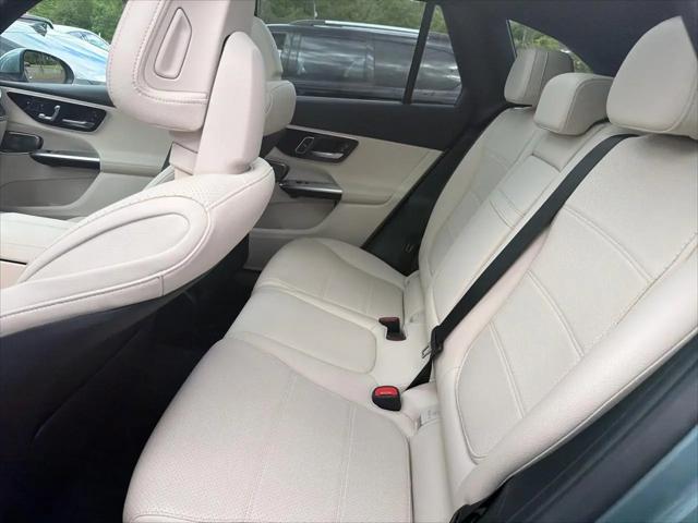 2025 Mercedes-Benz GLC 350e 4MATIC