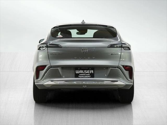 2024 Buick NV Avenir FWD