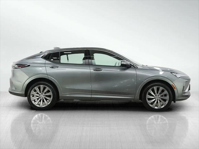 2024 Buick NV Avenir FWD