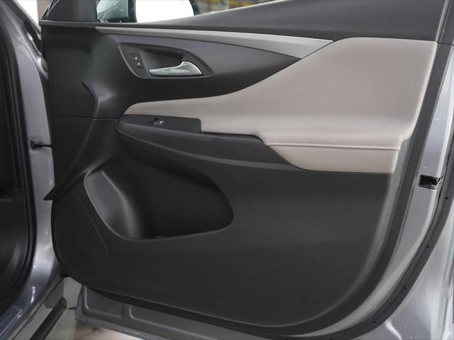 2024 Buick NV Avenir FWD
