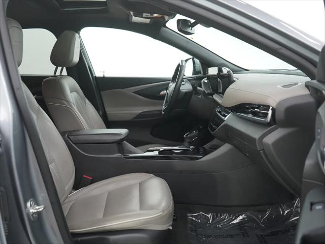 2024 Buick NV Avenir FWD