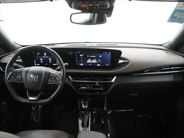 2024 Buick NV Avenir FWD