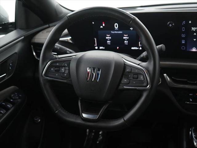 2024 Buick NV Avenir FWD