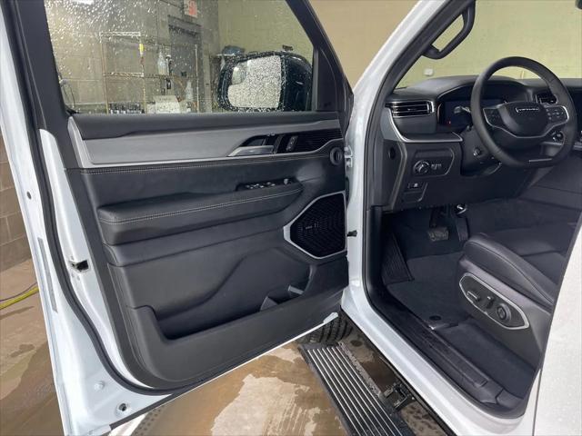 2026 Jeep Grand Wagoneer Limited Altitude 4x4