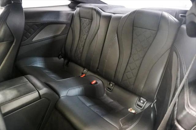 2020 BMW M8 Standard