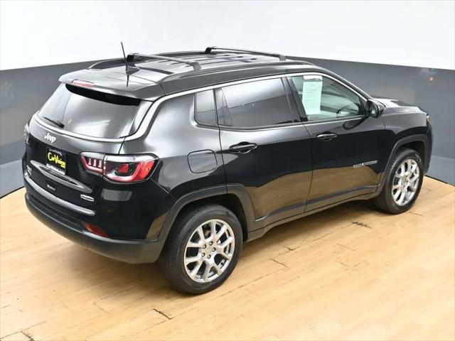 2022 Jeep Compass Latitude Lux 4x4