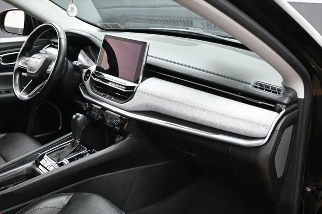 2022 Jeep Compass Latitude Lux 4x4