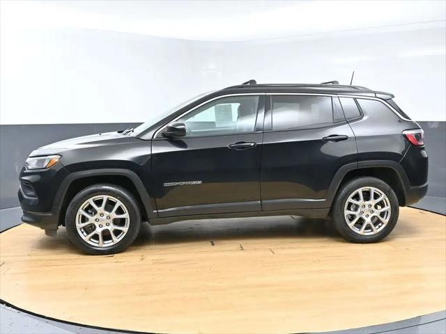 2022 Jeep Compass Latitude Lux 4x4