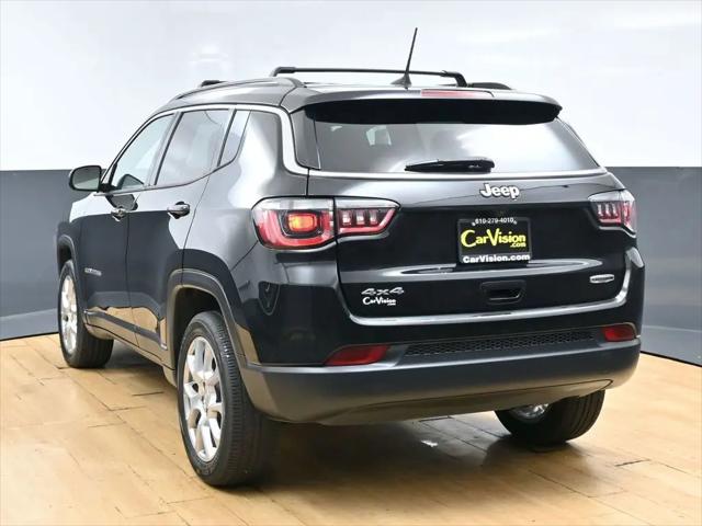 2022 Jeep Compass Latitude Lux 4x4