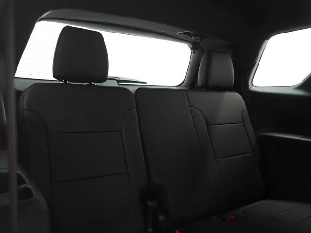 2023 Chevrolet Traverse AWD LT Leather