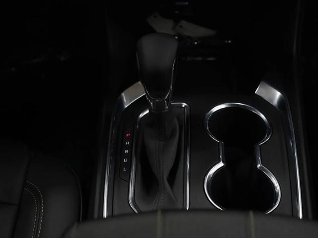 2023 Chevrolet Traverse AWD LT Leather