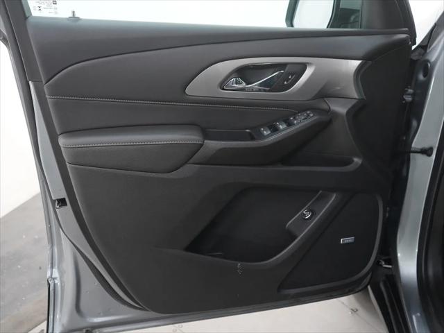 2023 Chevrolet Traverse AWD LT Leather