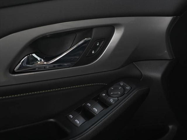 2023 Chevrolet Traverse AWD LT Leather