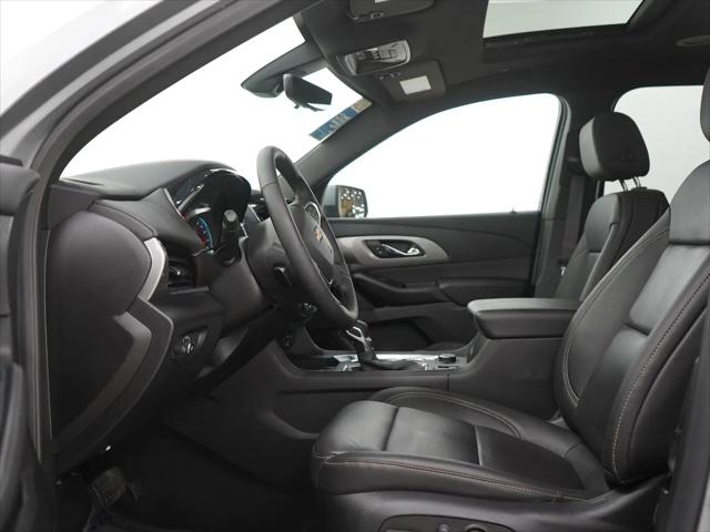 2023 Chevrolet Traverse AWD LT Leather