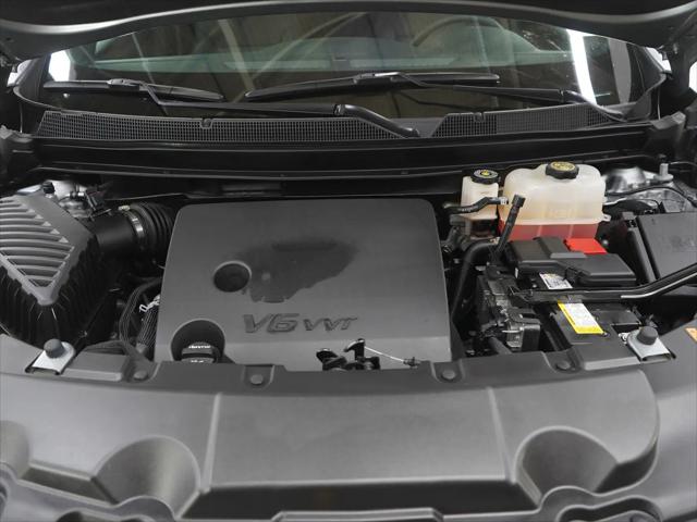 2023 Chevrolet Traverse AWD LT Leather