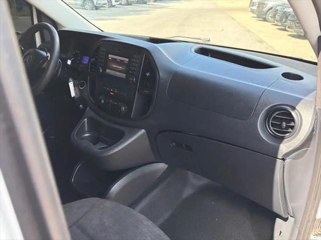 2020 Mercedes-Benz Metris Standard