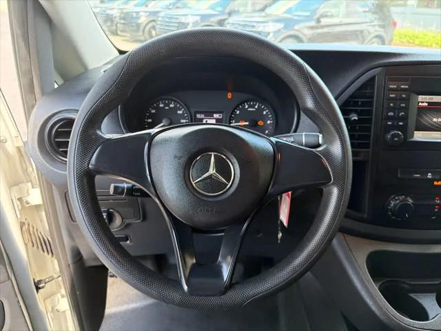 2020 Mercedes-Benz Metris Standard